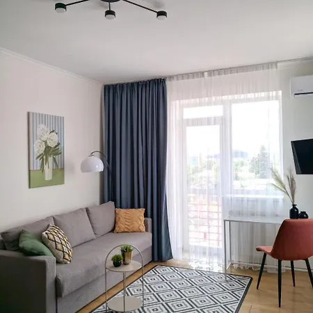 Appartement з прекрасним панорамним видом на замок та гори *