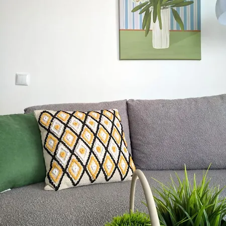 Appartement з прекрасним панорамним видом на замок та гори *