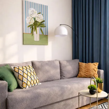 Apartman з прекрасним панорамним видом на замок та гори