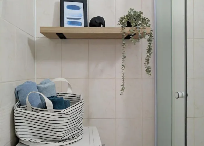 з прекрасним панорамним видом на замок та гори Appartement Moukatcheve